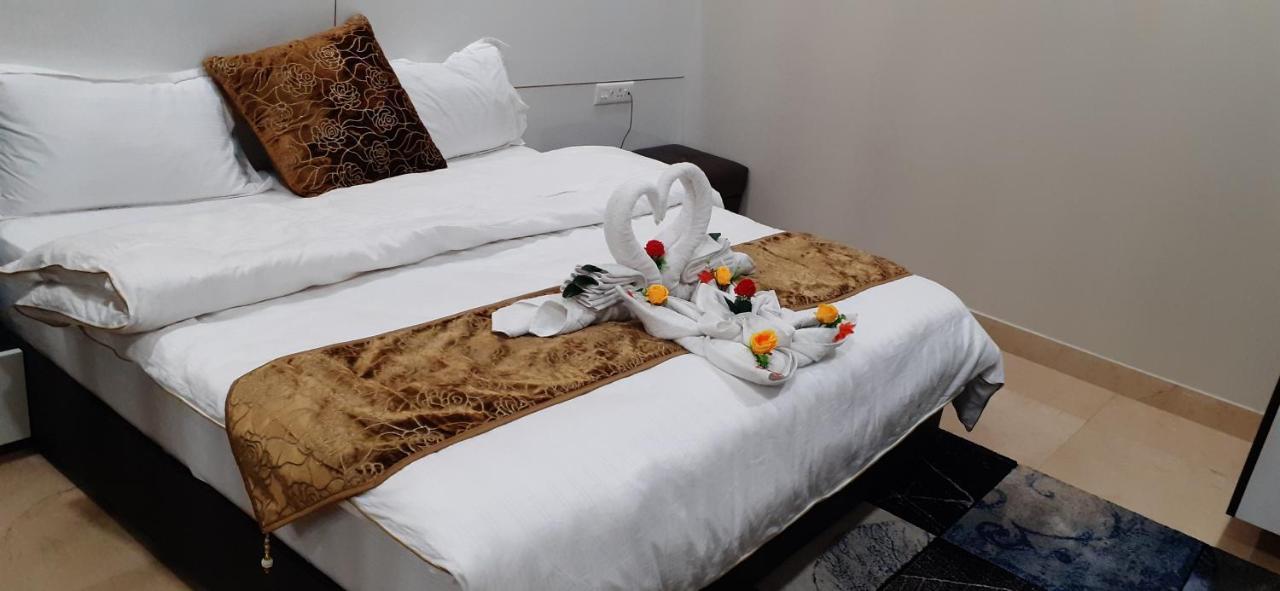 Amor Hotel Gangānagar Esterno foto