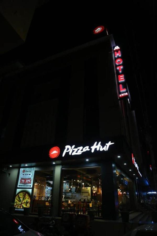 Amor Hotel Gangānagar Esterno foto